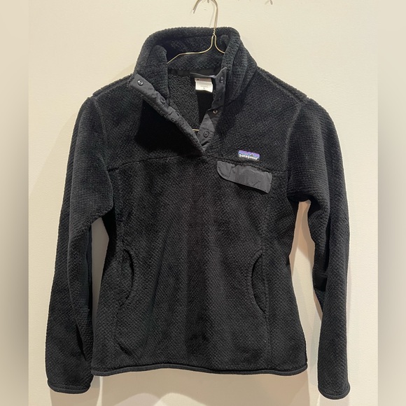 Women’s Patagonia Re-Tool Snap-T Pullover - Black - Picture 1 of 3